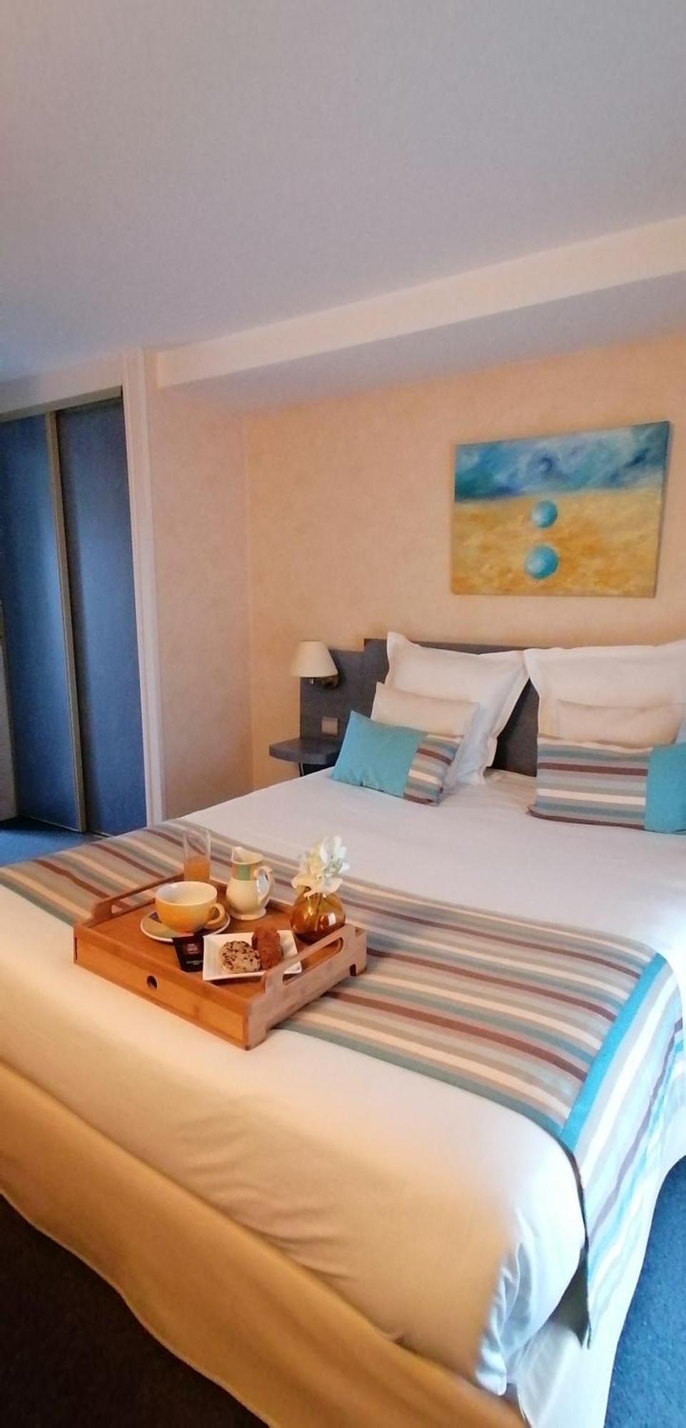 Logis Le Pelican Hotel Vernantes
