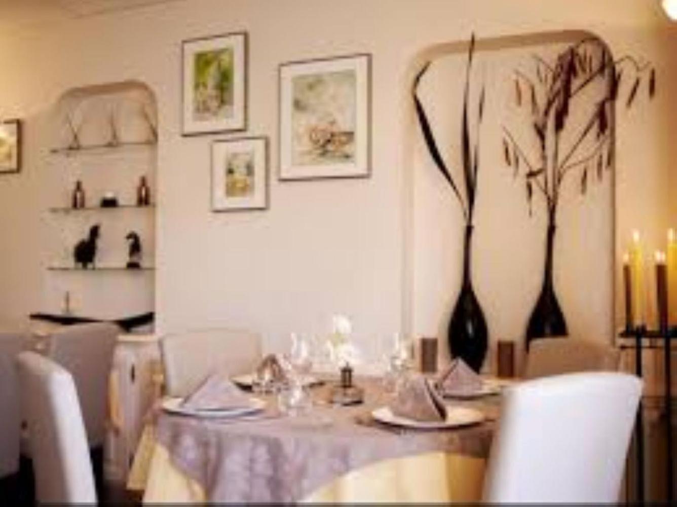 Logis Le Pelican Hotel Vernantes