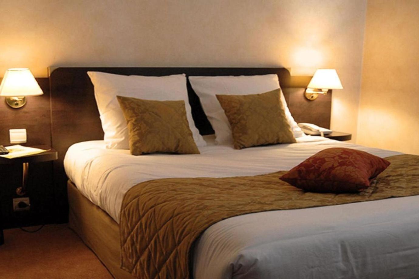 Logis Le Pelican Vernantes