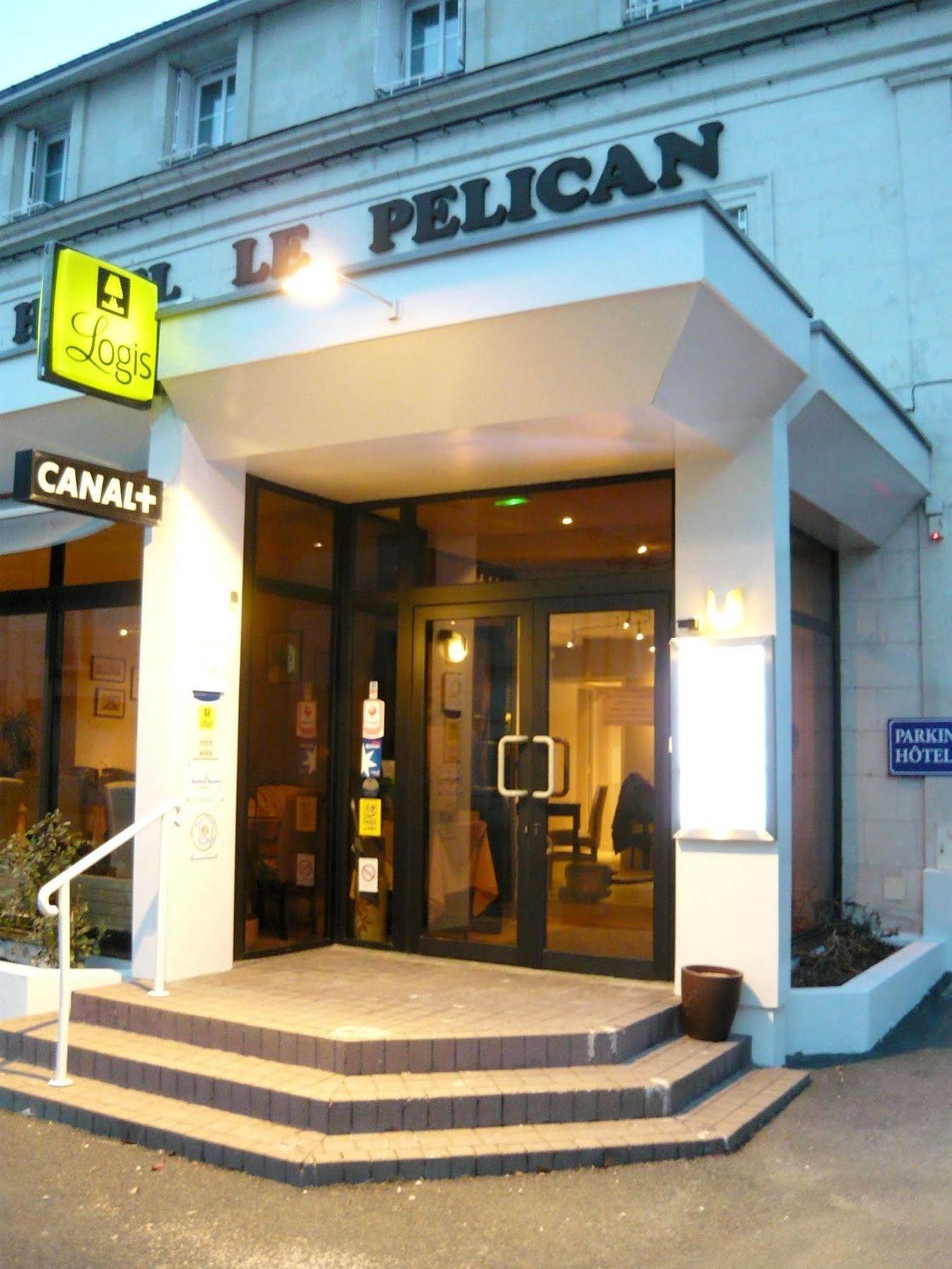 Logis Le Pelican Hotel