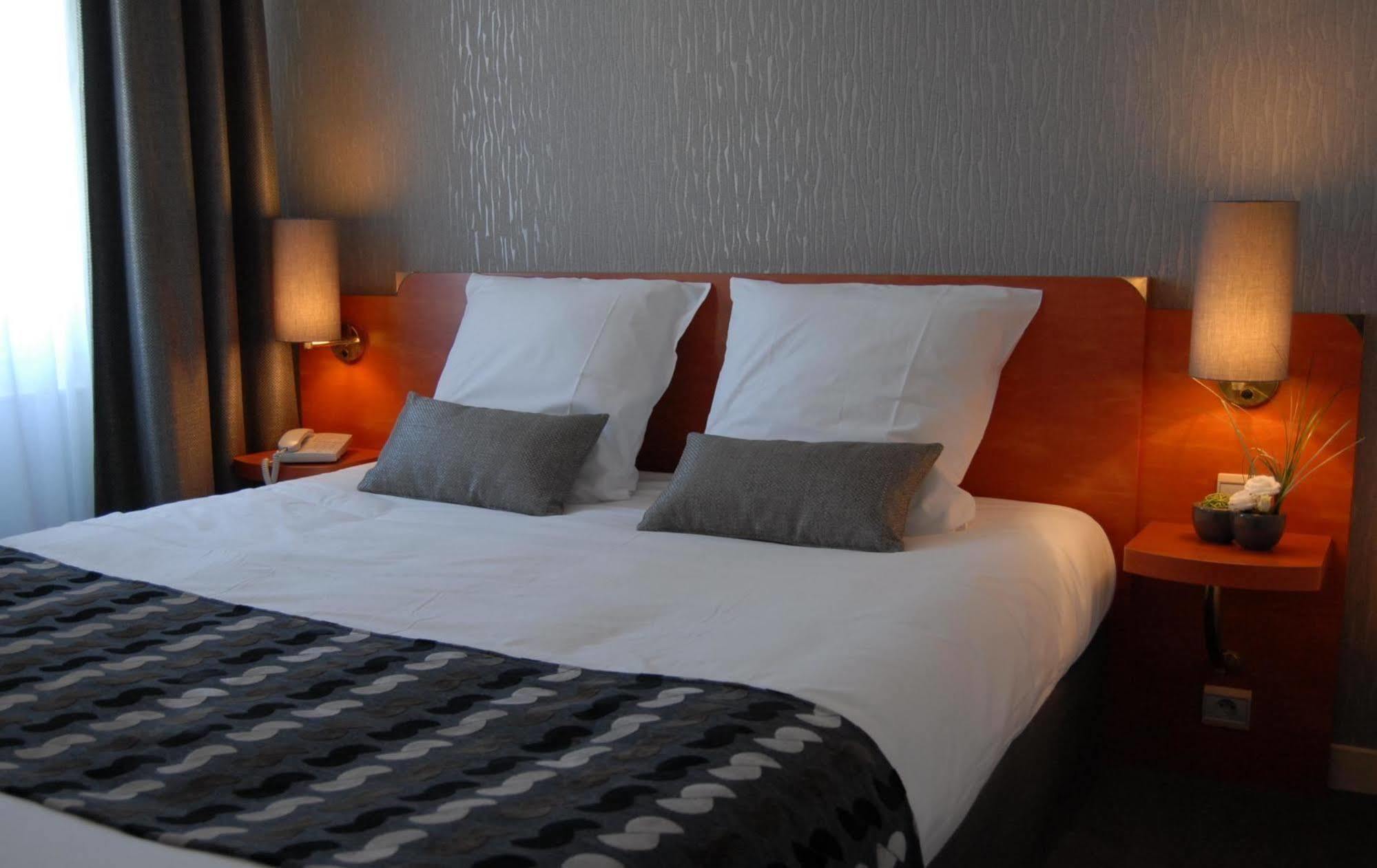 Logis Le Pelican 3*