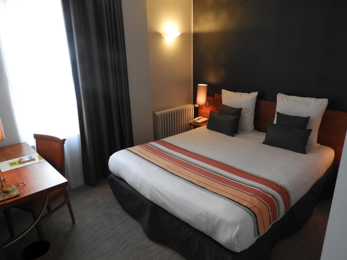 Hotel Logis Le Pelican 3*